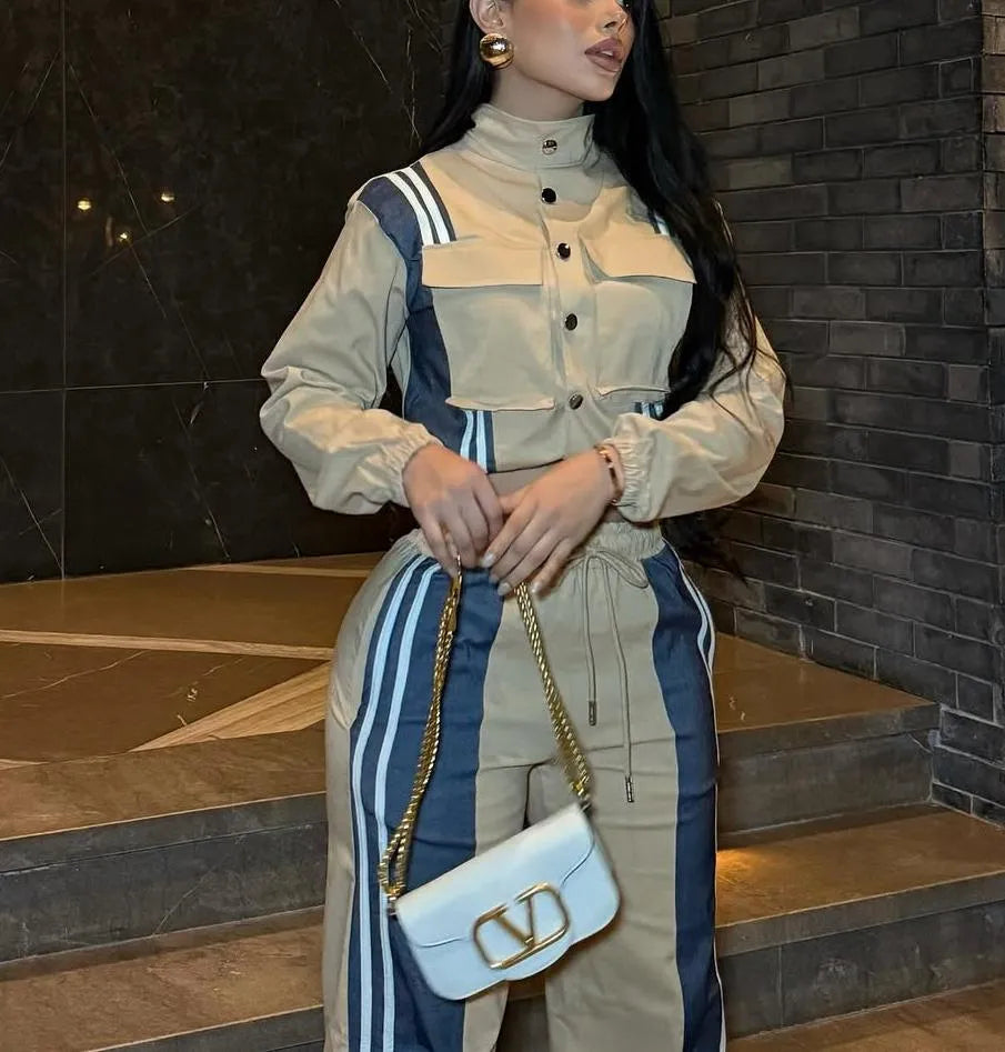 Chándal con detalles de vaqueros