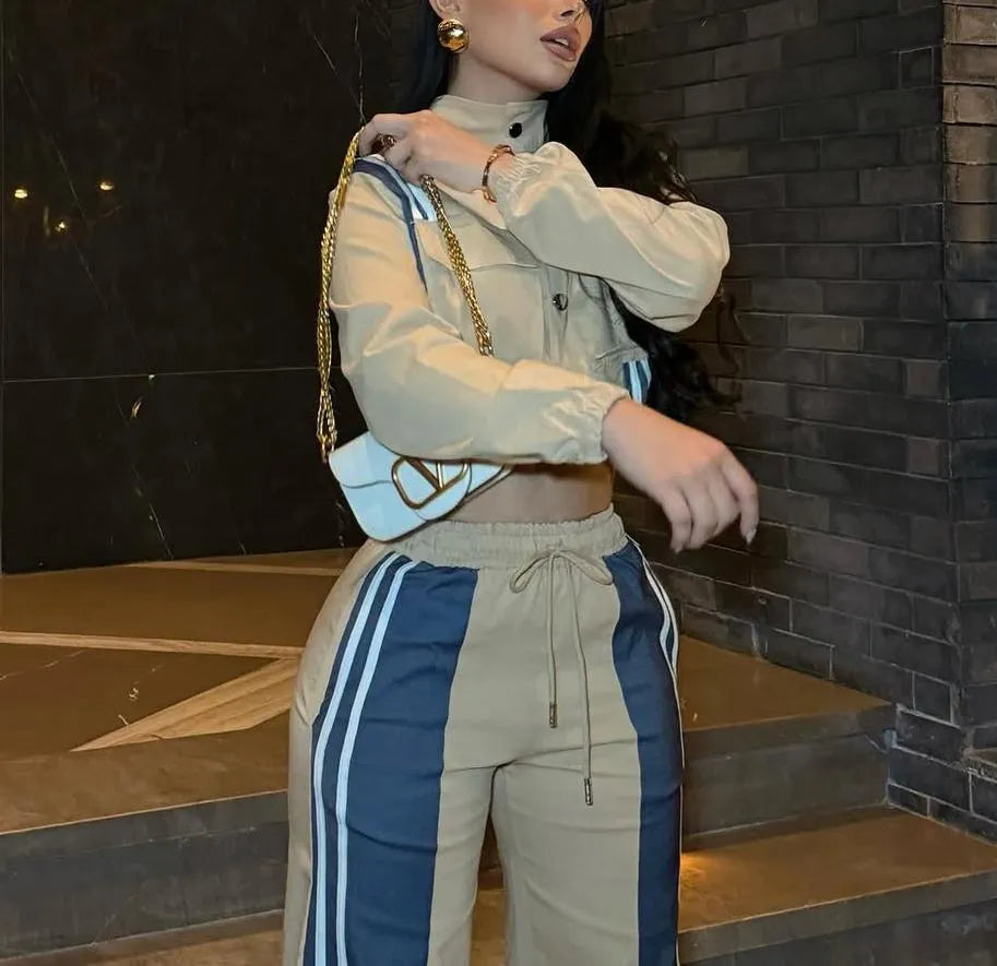 Chándal con detalles de vaqueros