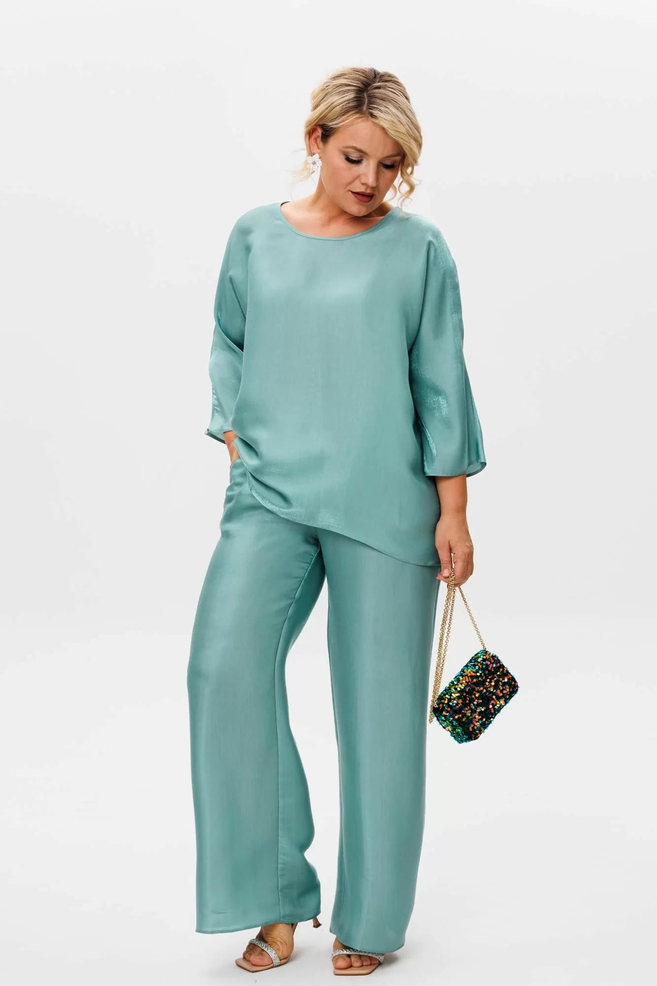 Conjunto Anastasia Color Esmeralda