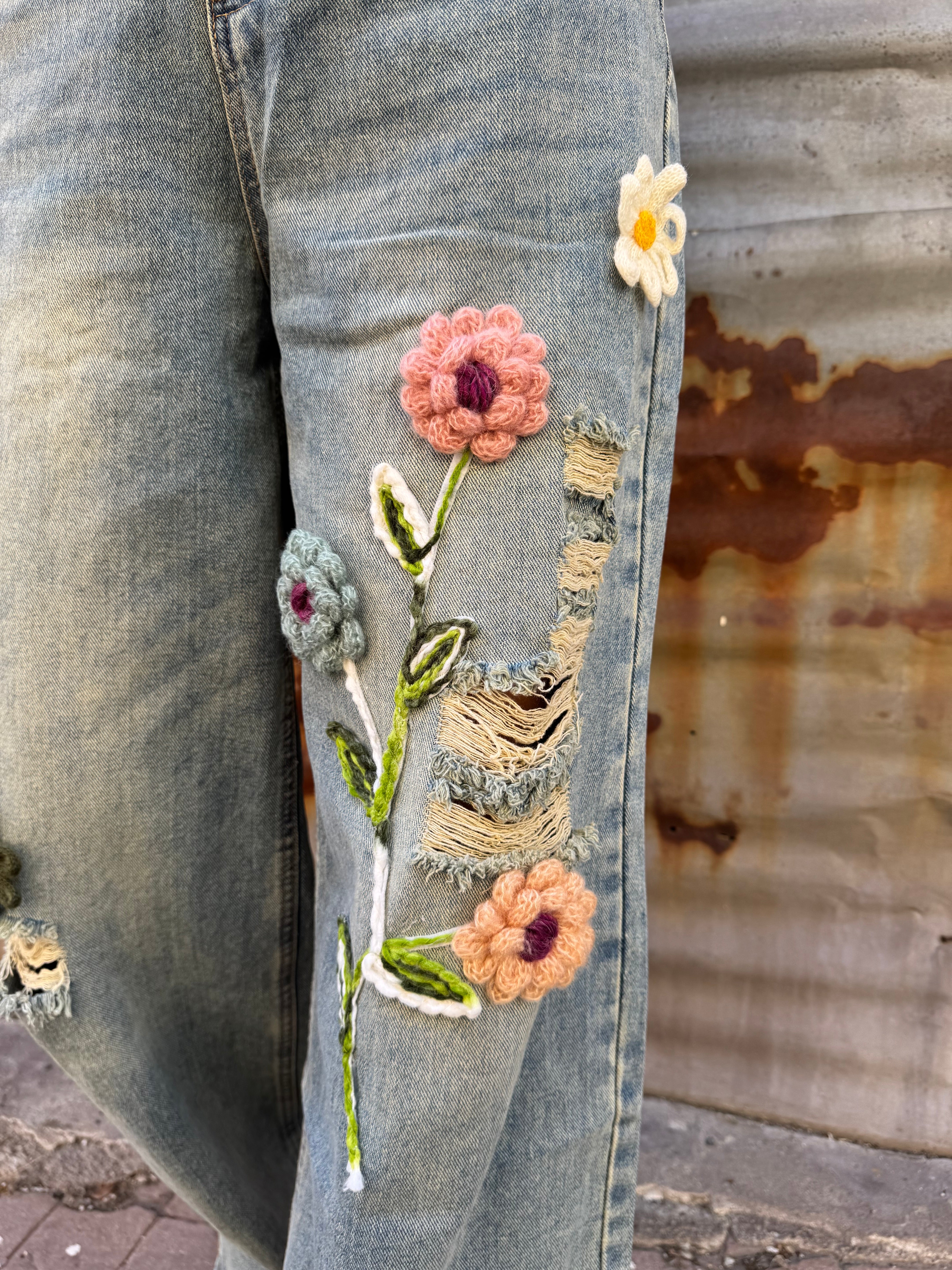 Jeans Flores Relieve