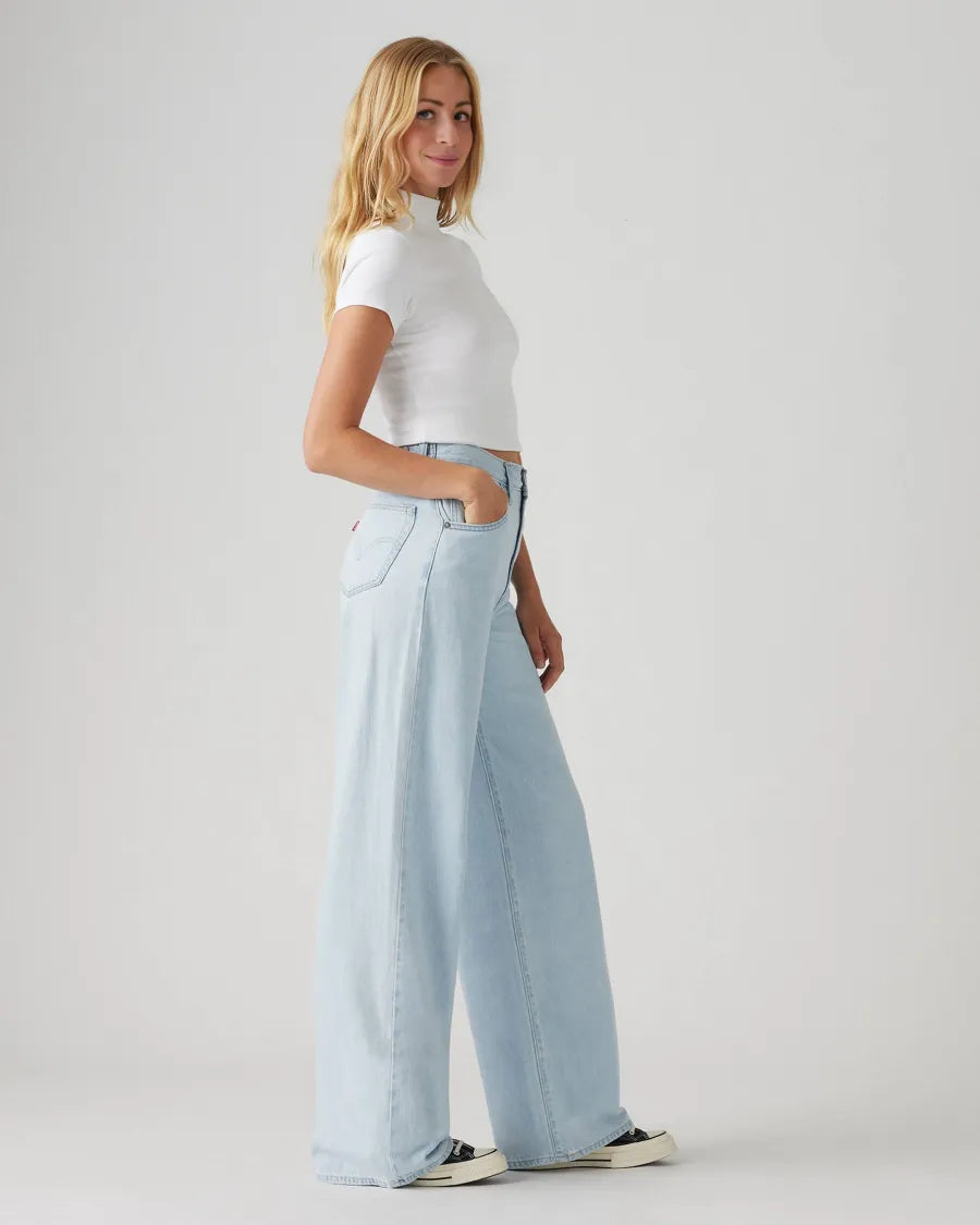 Vaqueros holgados con cintura ajustable