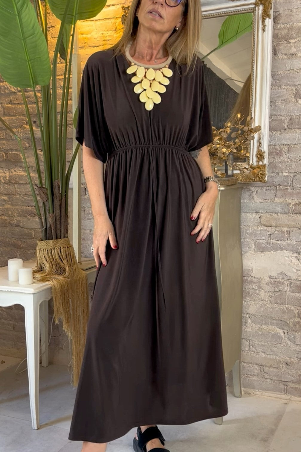 Vestido Maxi con Escote Pico y Bolsillos