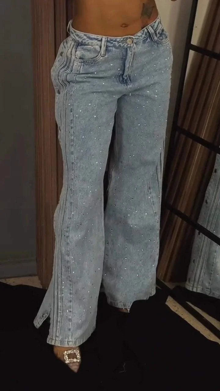 Vaqueros con apliques brillantes
