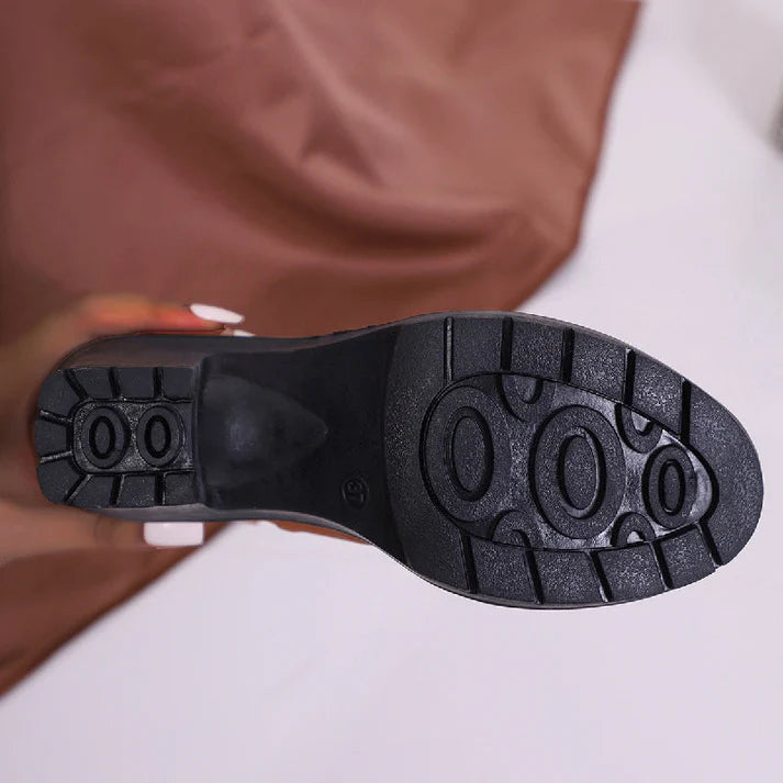 Botines de tacón grueso Ela