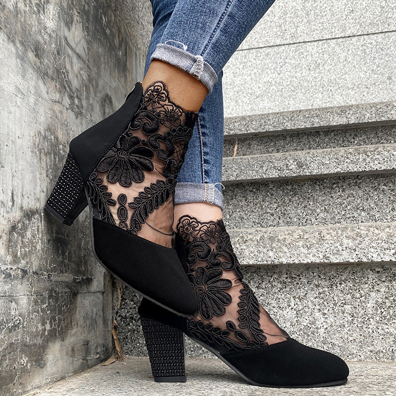Damen High Heels mit eleganter Spitze für den Sommer